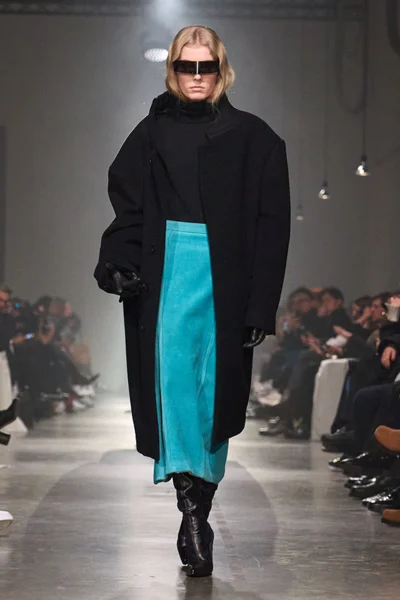 Look 51
